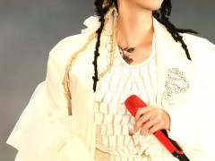 沈腾恭喜华晨宇把贾玲熬走了