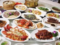 爱吃中国美食的领导人！拜登连吞两碗炸酱面，普京亲自摊煎饼