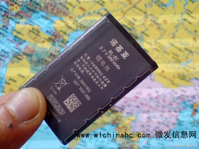 更换电池延长手机寿命，提升性能又省钱！这篇文章教你如何选择！