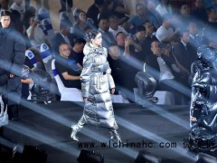 月薪2万舍不得买波司登，上千一件越卖越贵