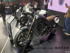 QJMOTOR闪500 亮相北京摩展 复古风情引领潮流