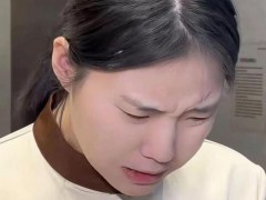 王妈发声 网红正义人设崩塌,真相何在?