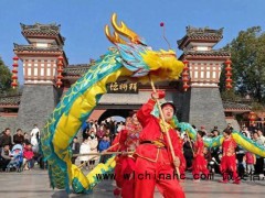 陕西汉中社火表演现场人山人海 非遗文化盛宴上演[推荐]