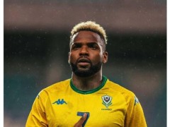 加蓬总统悼念布彭扎 足球英才陨落[推荐]