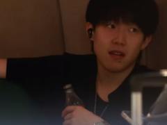 王楚钦机场偶遇韩国乒乓球运动员安宰贤[推荐]