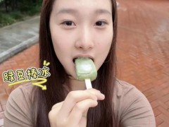 马伊琍16岁大女儿晒美照 越长越像妈妈 文君竹看起来还有几分可爱！