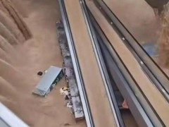 榕江最大商场被淹 洪水来袭紧急撤离[推荐]