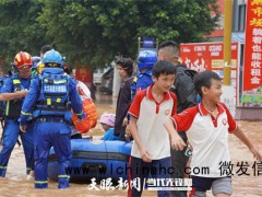 洪水救援中的温暖画面 生命守护的温度[推荐]