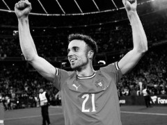 C罗发文哀悼利物浦前锋若塔 足坛共寄哀思[推荐]