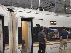 网友：高铁站下架泡面不如站台禁烟 维护乘车环境[推荐]