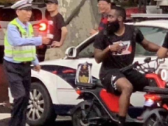 库里：这趟中国行太让我感动了 球迷热情高涨[推荐]