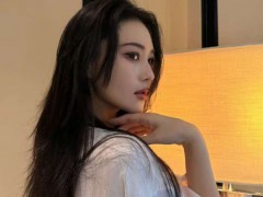 张馨予穿25斤礼服被赞红毯定海神针 期待值拉满[推荐]