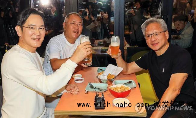 黄仁勋与李在镕吃炸鸡拿下大单 巨头聚餐带动概念股飙升