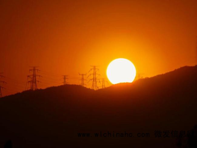 落日熔金余霞成绮！北京现绝美晚霞 多摄影师捕捉美景