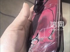华为新手机充电时电池爆了 售后拒保 仅凭照片拒保修[推荐]