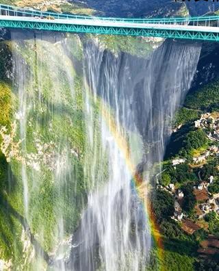 2025我们经历了什么 难忘瞬间与科技飞跃