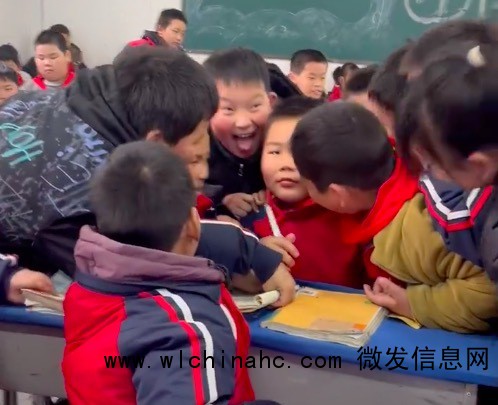 太可爱了！小孩哥为全班&ldquo;免作业&rdquo;扛下所有