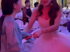 新郎说岳父退18.8万彩礼没提前彩排 现场感动众人[推荐]