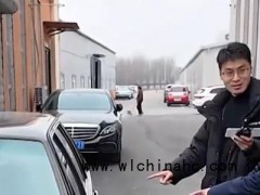 00后员工年薪80万 是老板的6倍 小伙开上40万奔驰[推荐]