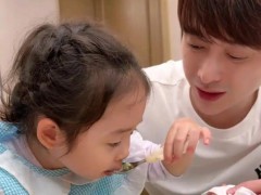 韩承羽宣布结婚生女，三年试管、卧床保胎、早产救女